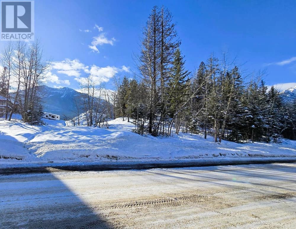 53 CARIBOO Drive, Elkford