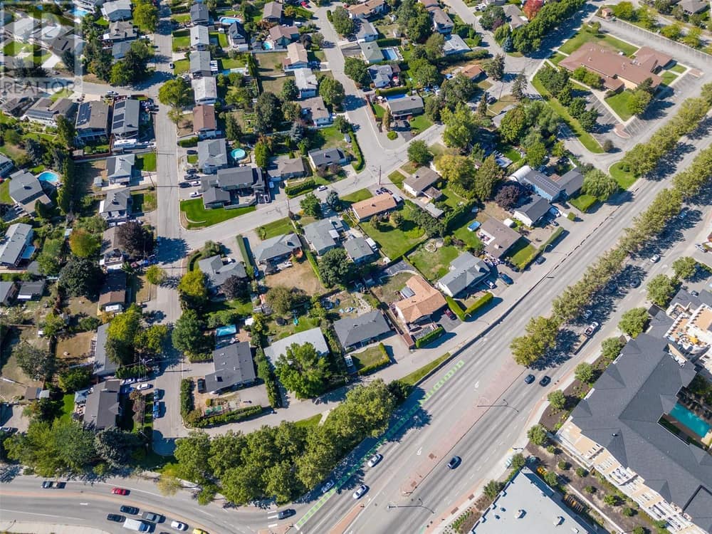 702 Glenmore Drive, Kelowna