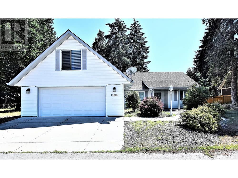 Welcome to 458 Ibis Avenue in Parker Cove