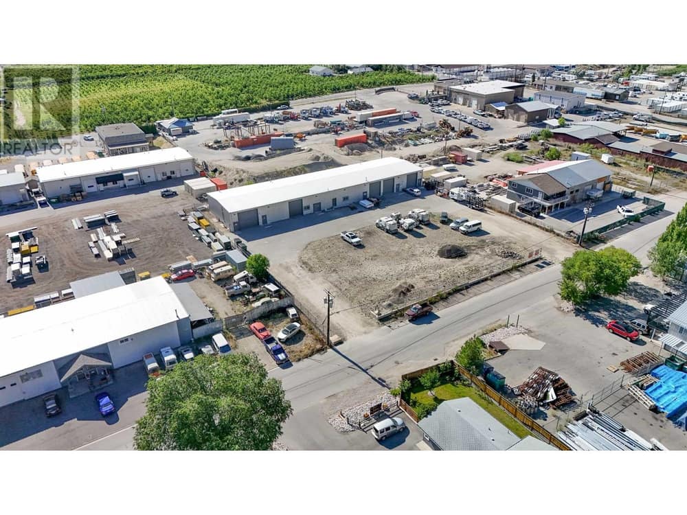 9207 James Avenue Unit# Yard Space, Summerland