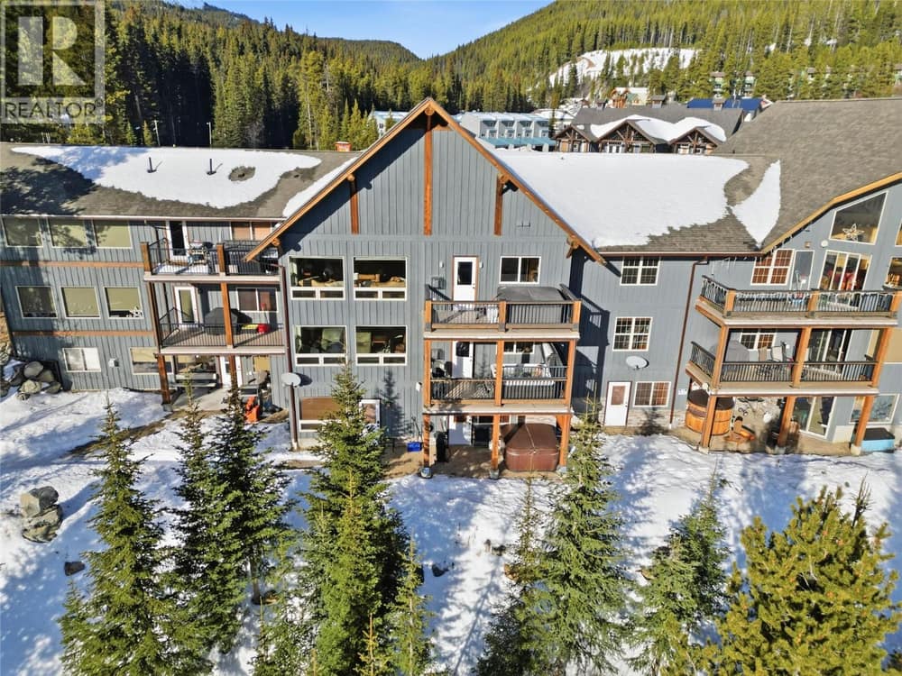 101 Clearview Crescent Unit# 2, Apex Mountain