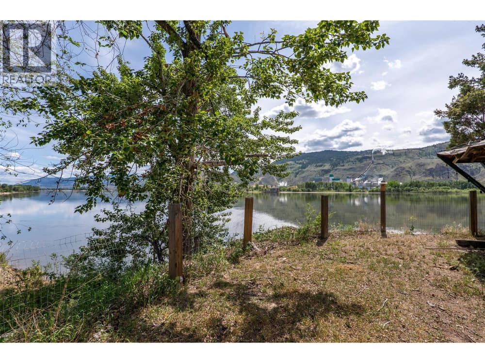 721 Strauss Street, Kamloops