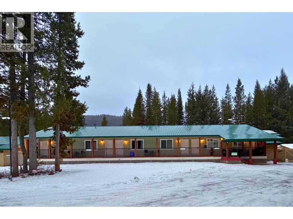 4889 Highway 3, Manning Park