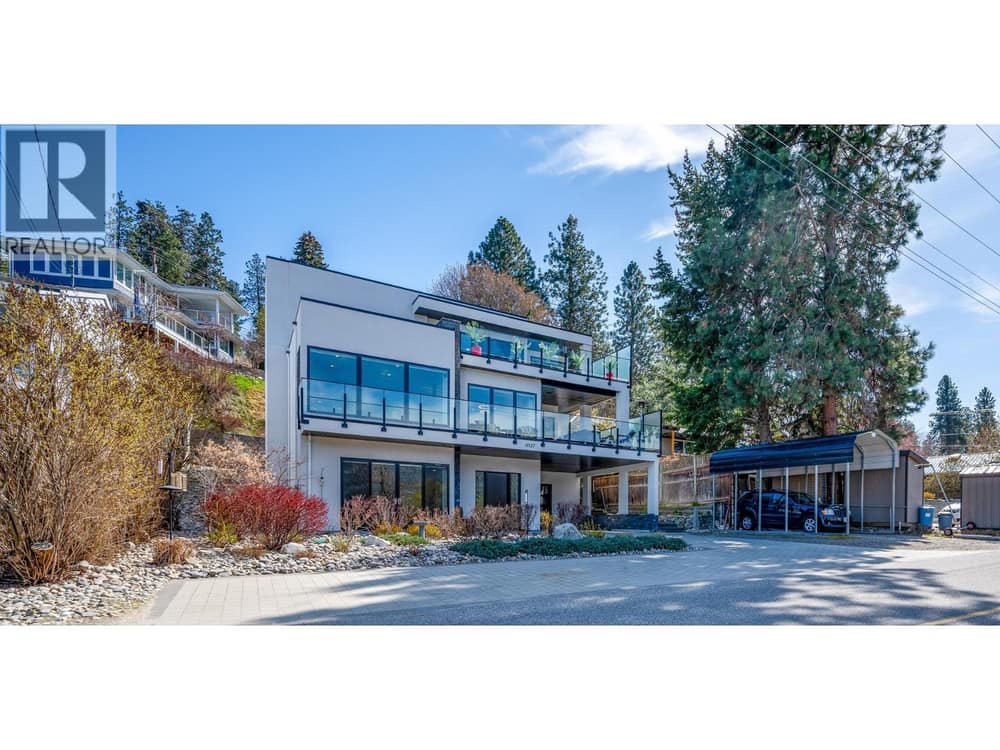 11537 Okanagan Centre Road W, Lake Country