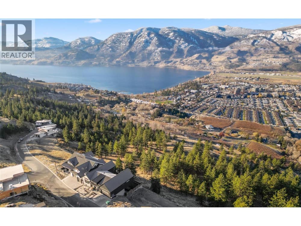 Incredible lake and mountain views