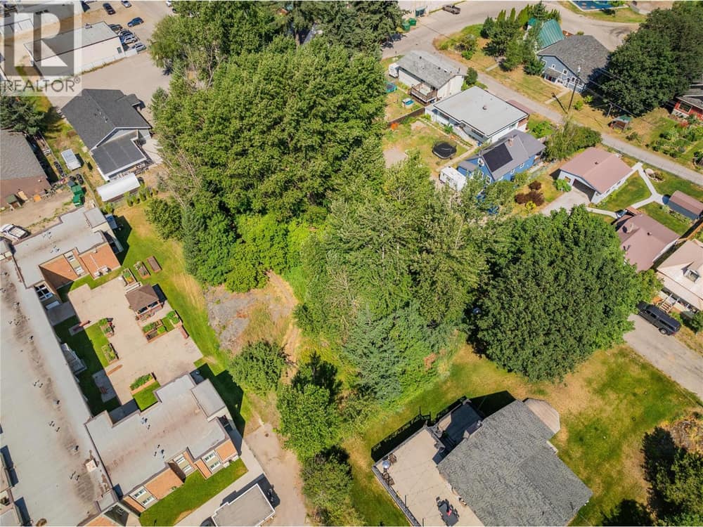 Lot 13-20 THIRD Avenue, Rossland