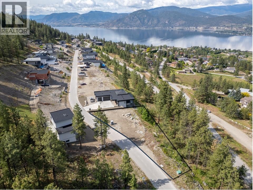 2975 Outlook Way, Naramata