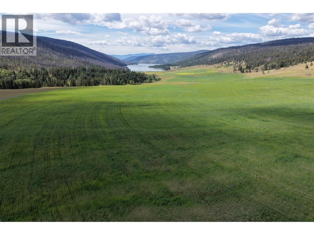 3850 Loon Lake Road, Loon Lake