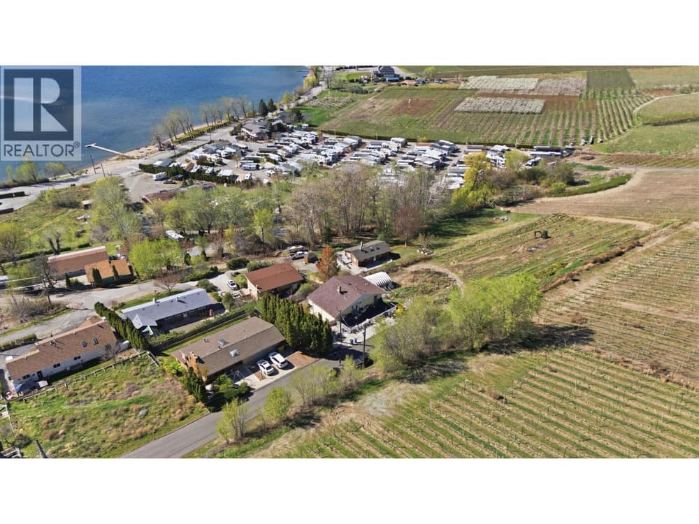 4616 37th Street, Osoyoos
