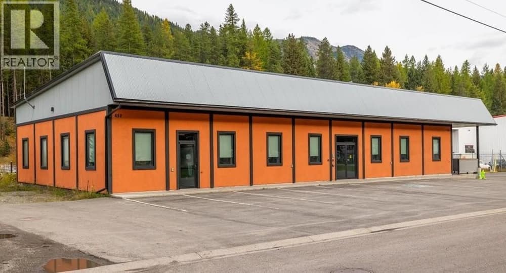 652 SPARWOOD Drive Unit# F, Sparwood
