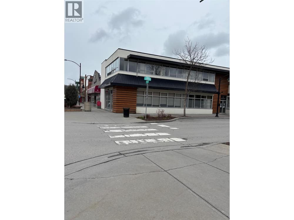 1001 Baker Street, Cranbrook