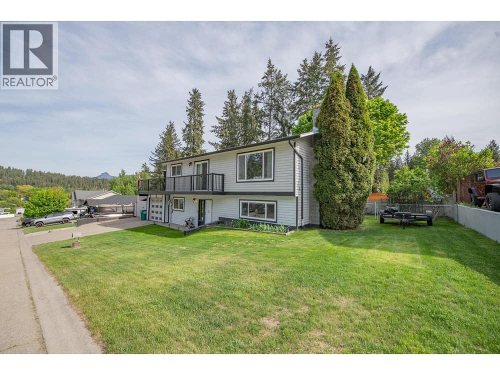 2250 Leblanc Street, Lumby