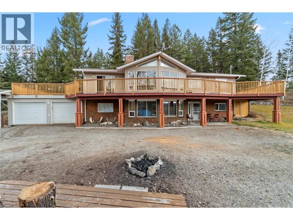 222 THRISSEL Place, Logan Lake