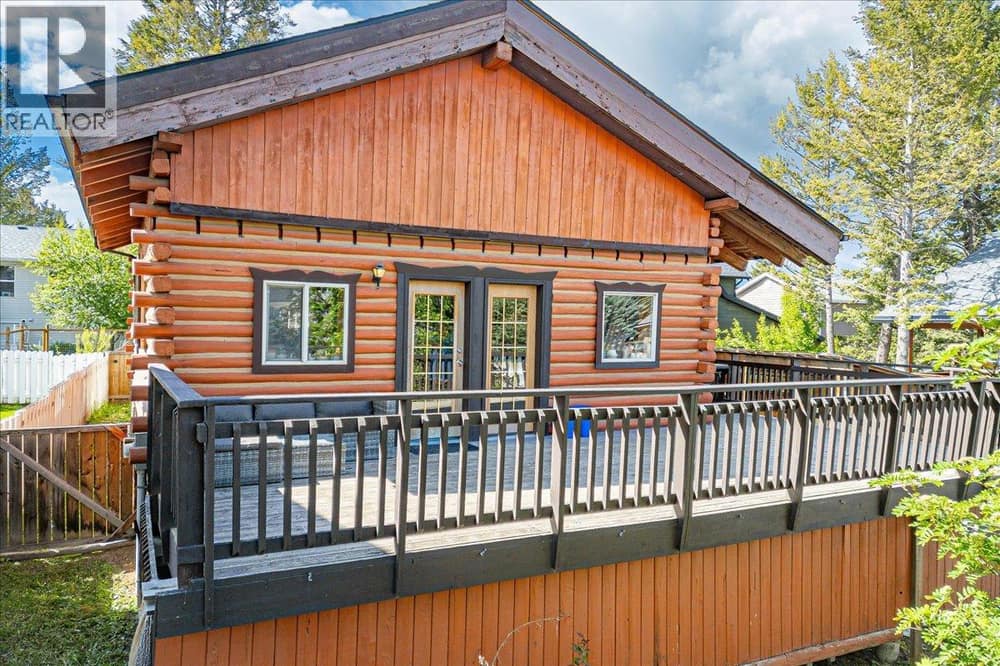 4764 FORSTERS LANDING Road, Radium Hot Springs