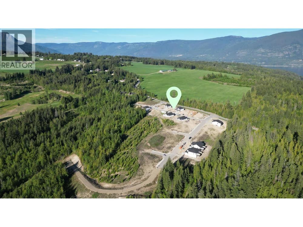 6831 42 Street NE, Salmon Arm
