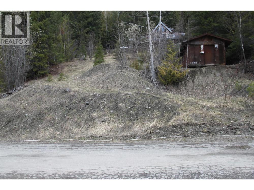 397 Aspen Road, Anglemont