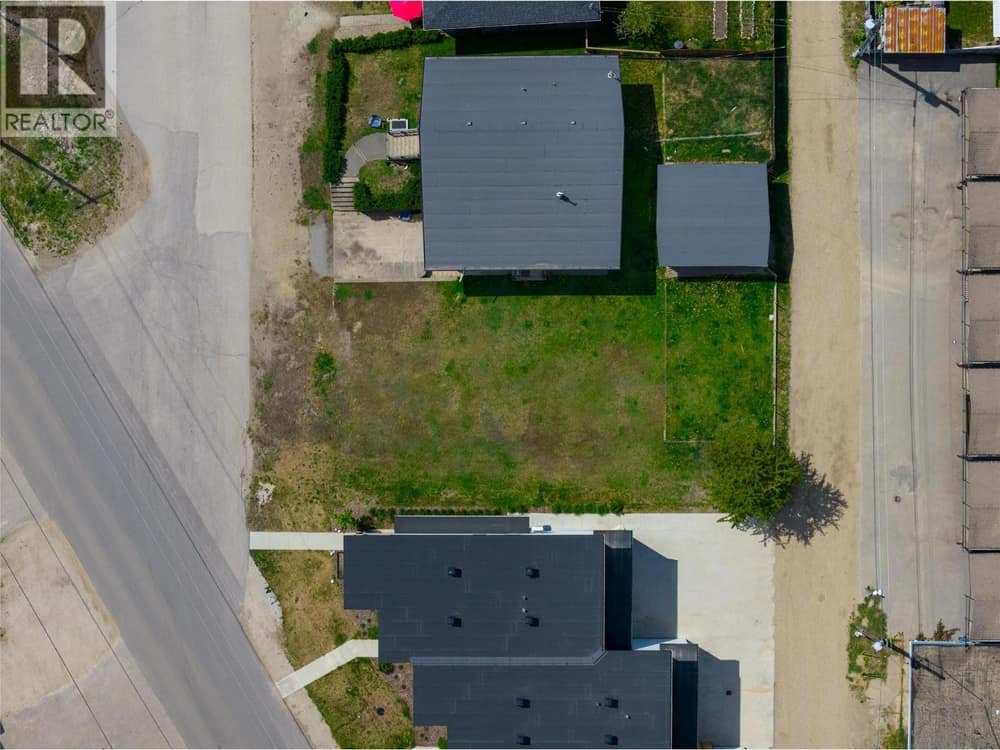 309 Taylor Street, Revelstoke