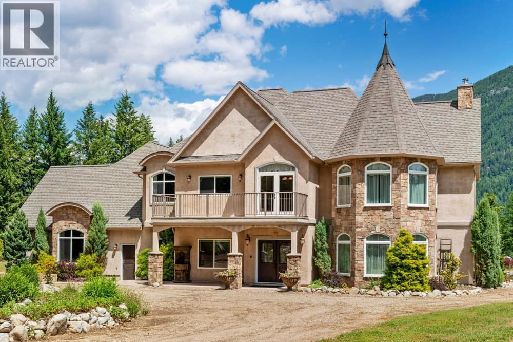 1480 NIGHTHAWK Drive, Castlegar