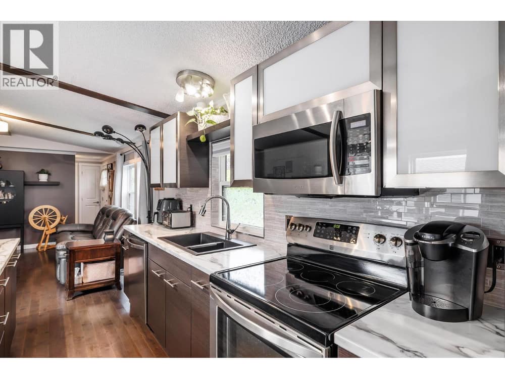 3381 Village Green Way Unit# 70, Westbank