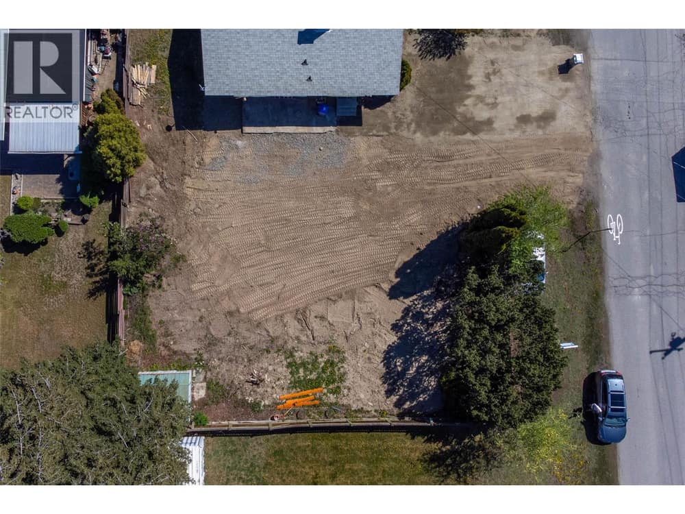 1908 FLEETWOOD Avenue, Kamloops