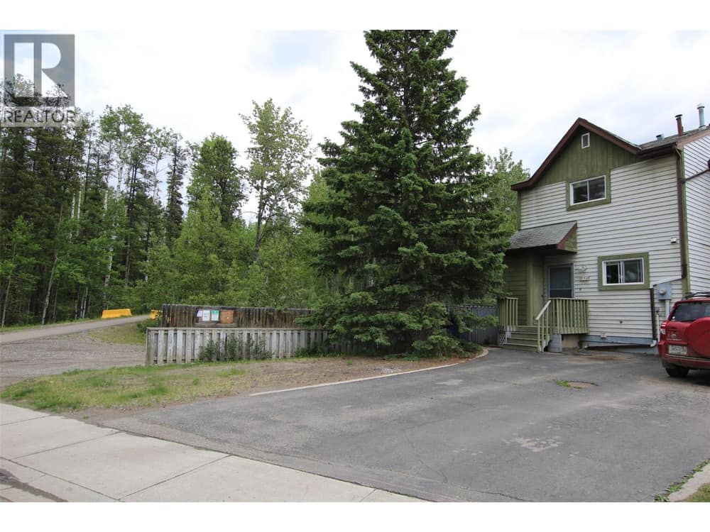 256 Spieker Avenue, Tumbler Ridge