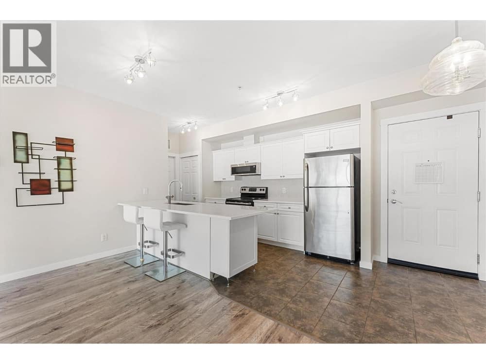 3550 Woodsdale Road Unit# 303, Lake Country
