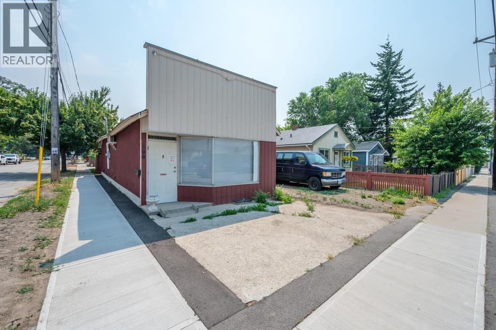 600 WADE Avenue W, Penticton