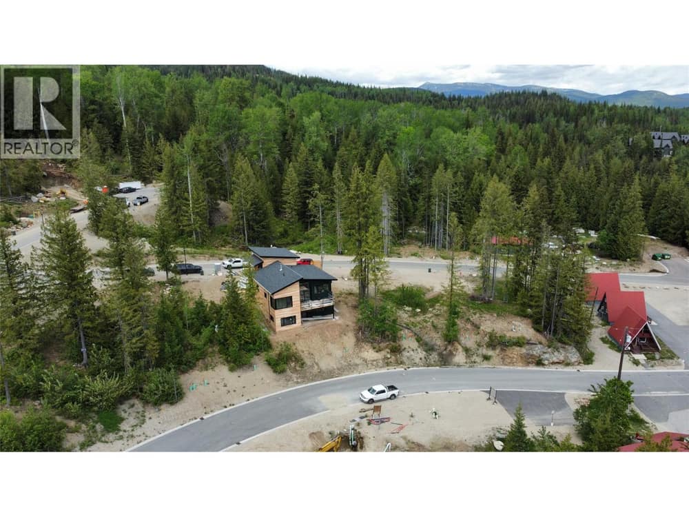 312 Ridge Road, Rossland