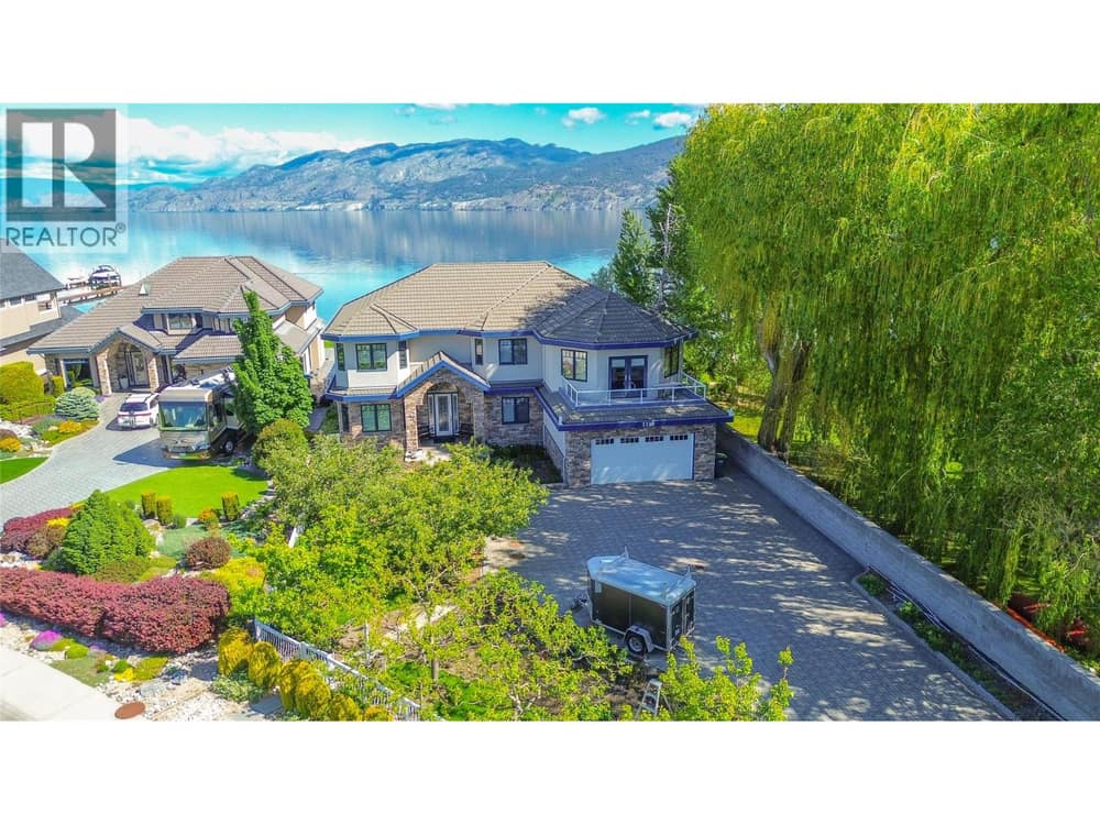 2350 Landry Crescent, Summerland