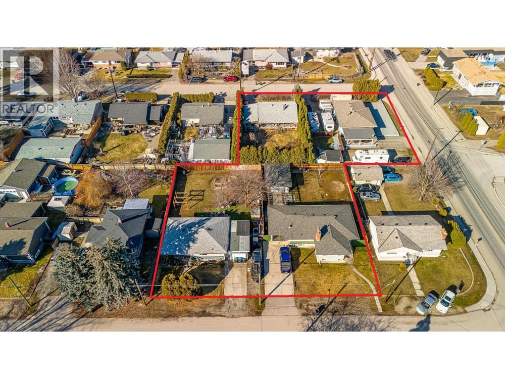 525 McDonald Road, Kelowna