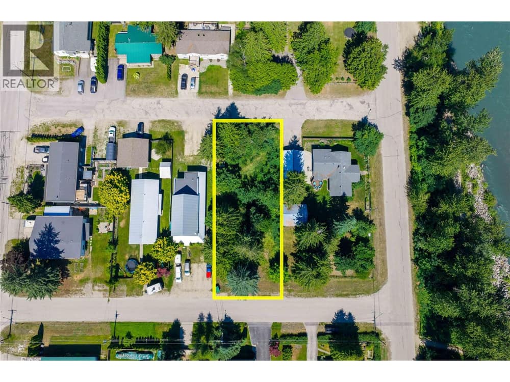 1206 Carlson Street, Revelstoke