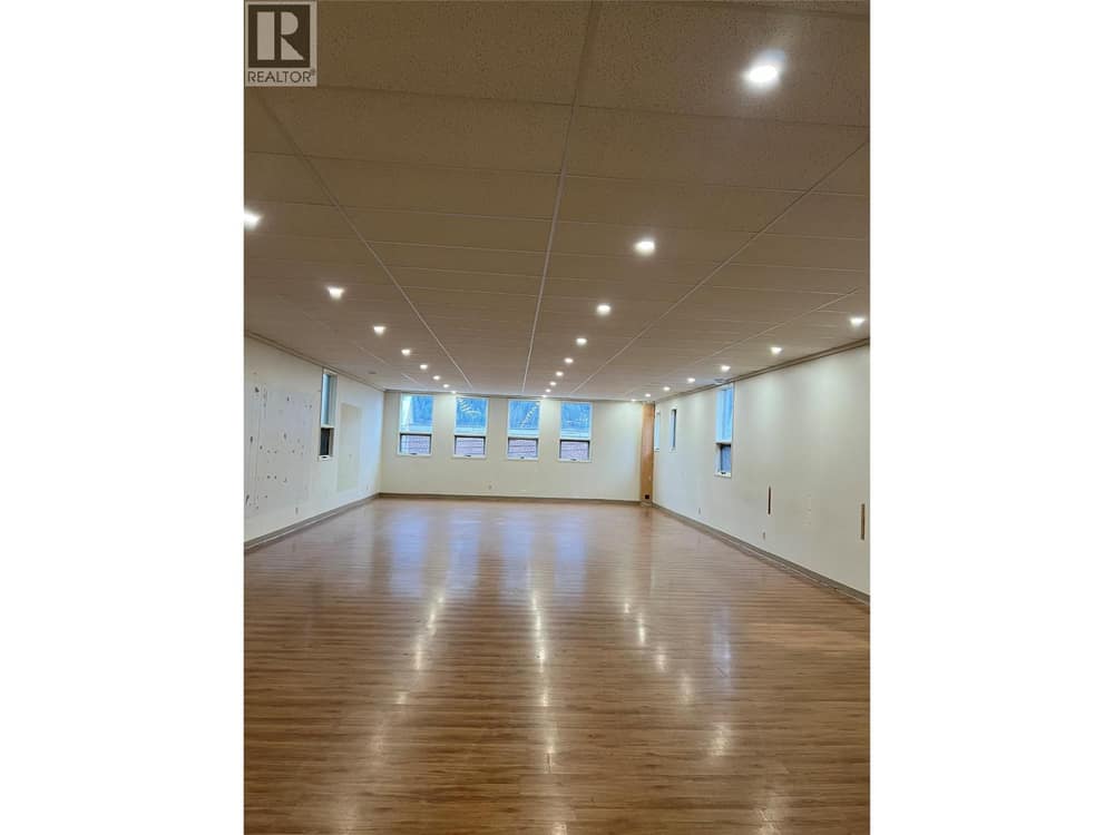 533 BAKER Street Unit# Upper Bck, Nelson