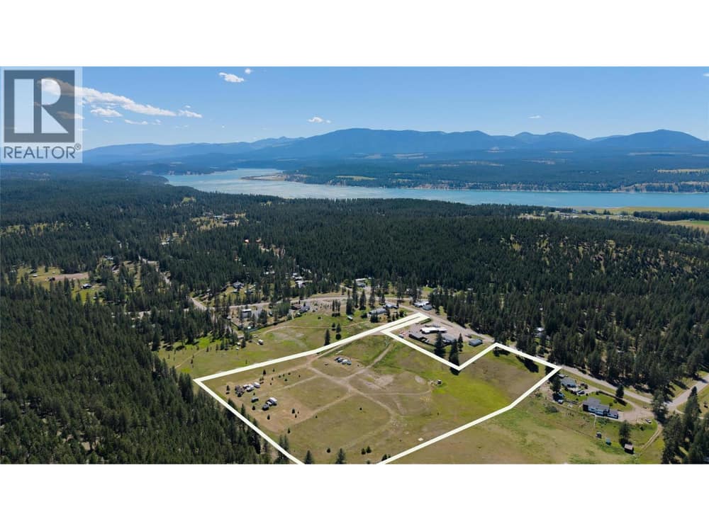 3680 Sweet Road, Baynes Lake