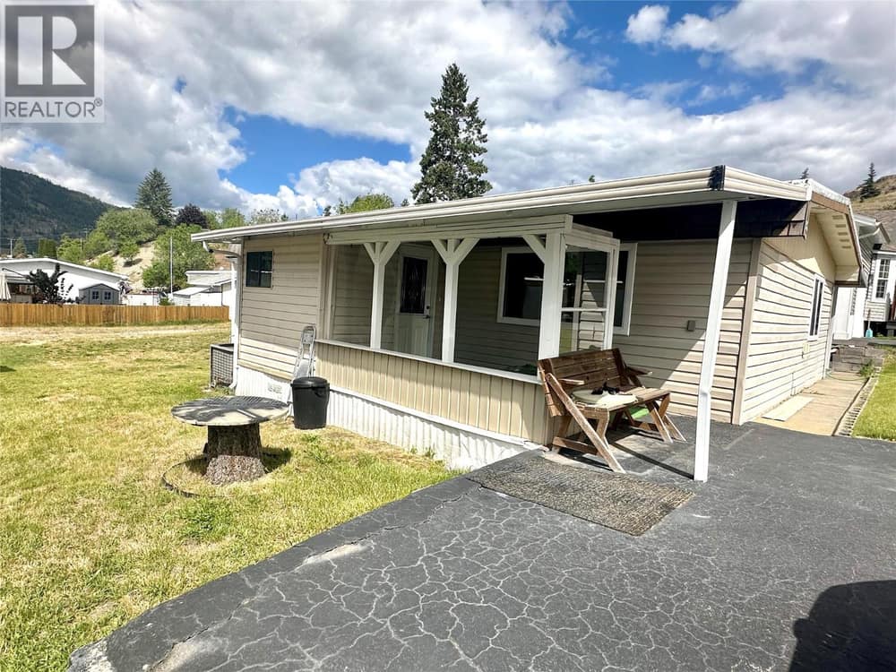 4505 MCLEAN CREEK Road Unit# D30, Kaleden