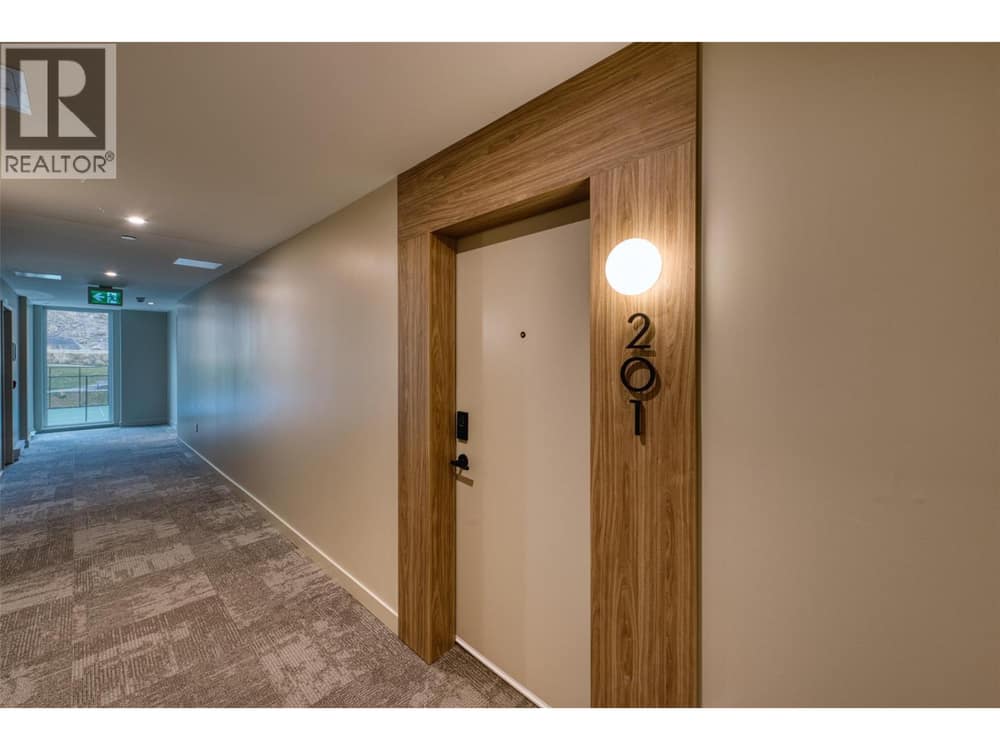 9654 Benchland Drive Unit# 201, Lake Country