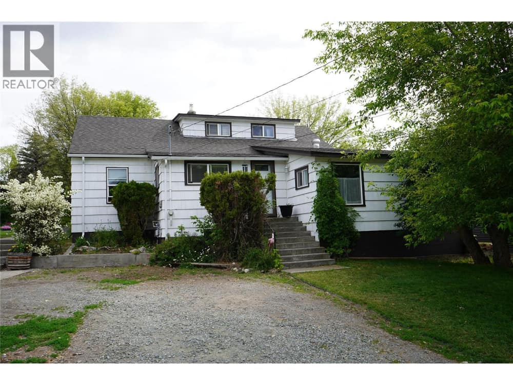 304 MCDONALD Avenue, Clinton