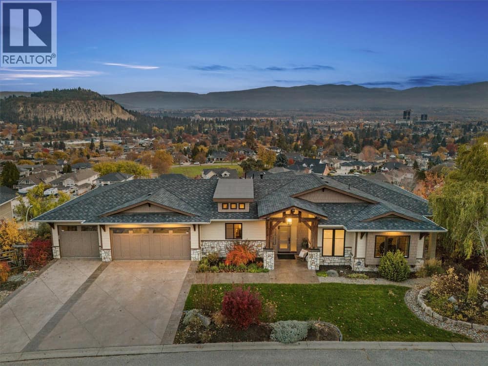Beautiful Home in Glenmore