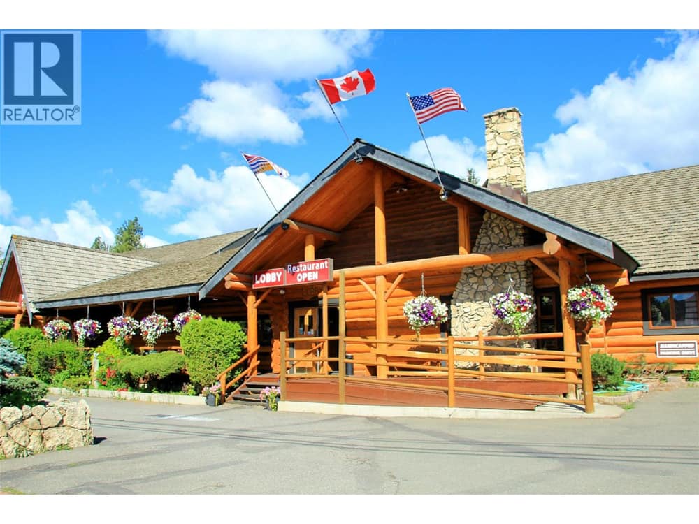 1414 Cariboo Highway, Clinton
