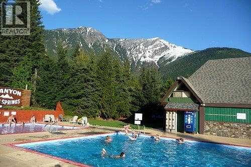 7050 Trans Canada Highway, Revelstoke