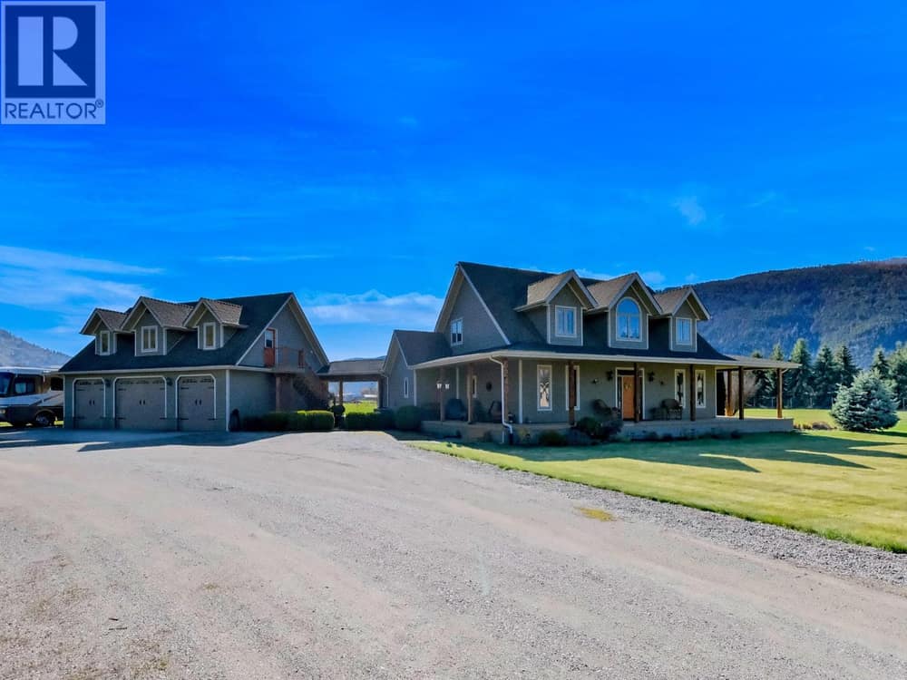 6240 Nursery Road, Grand Forks
