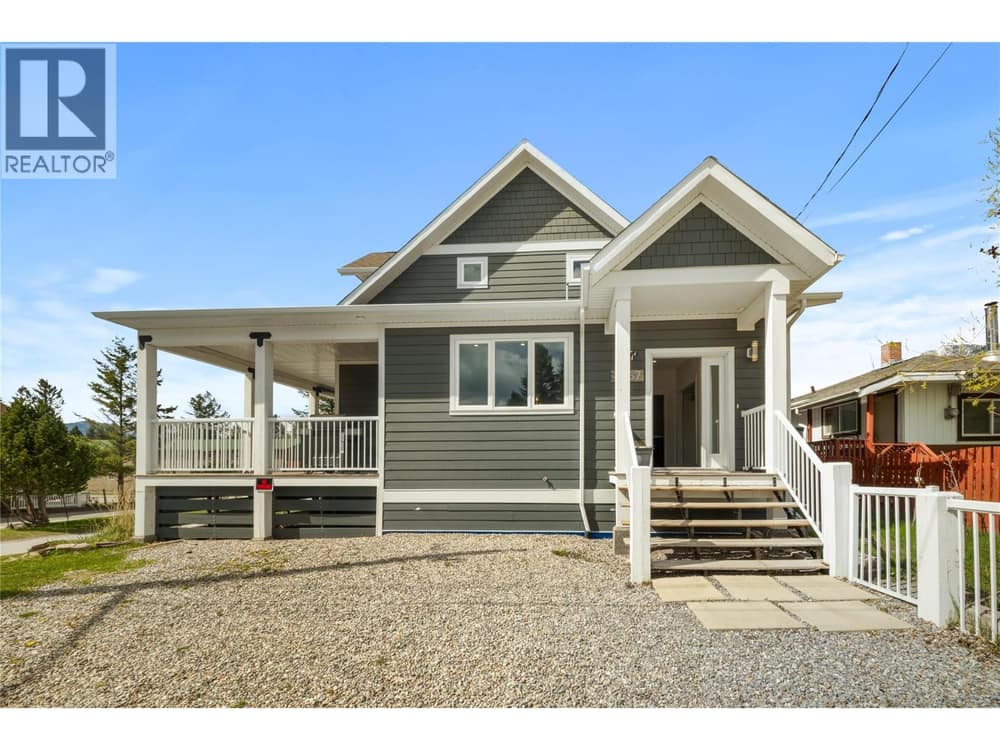 4867 ST JOSEPH Street, Radium Hot Springs
