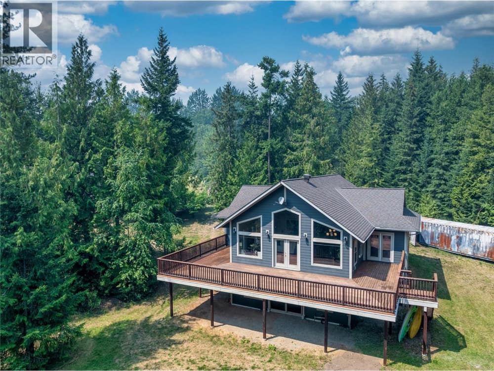 63 LIBICH Road, Salmon Arm