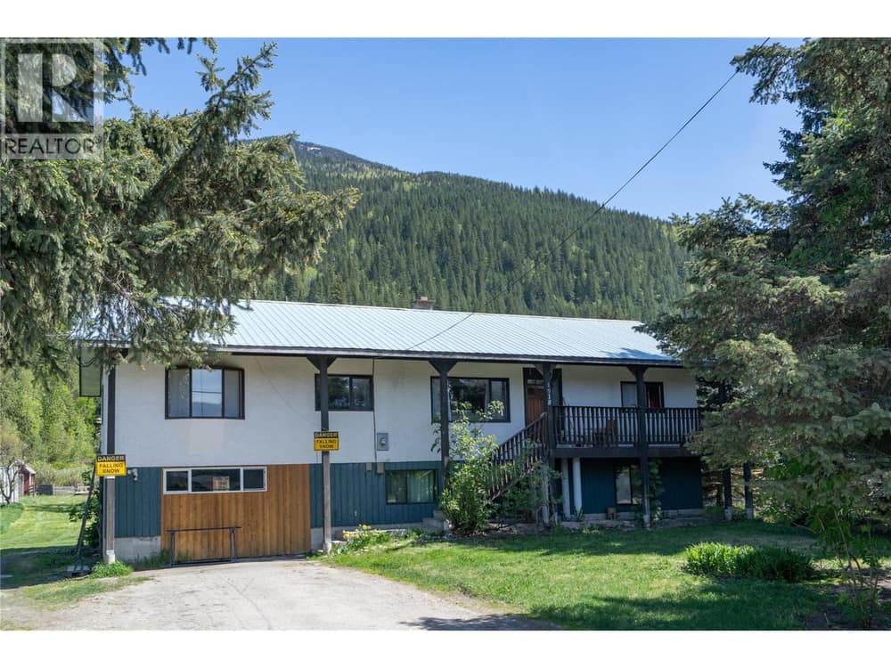 1918 Camozzi Road, Revelstoke