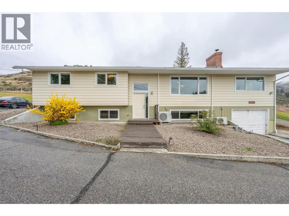 1418 FAIRVIEW Road, Oliver