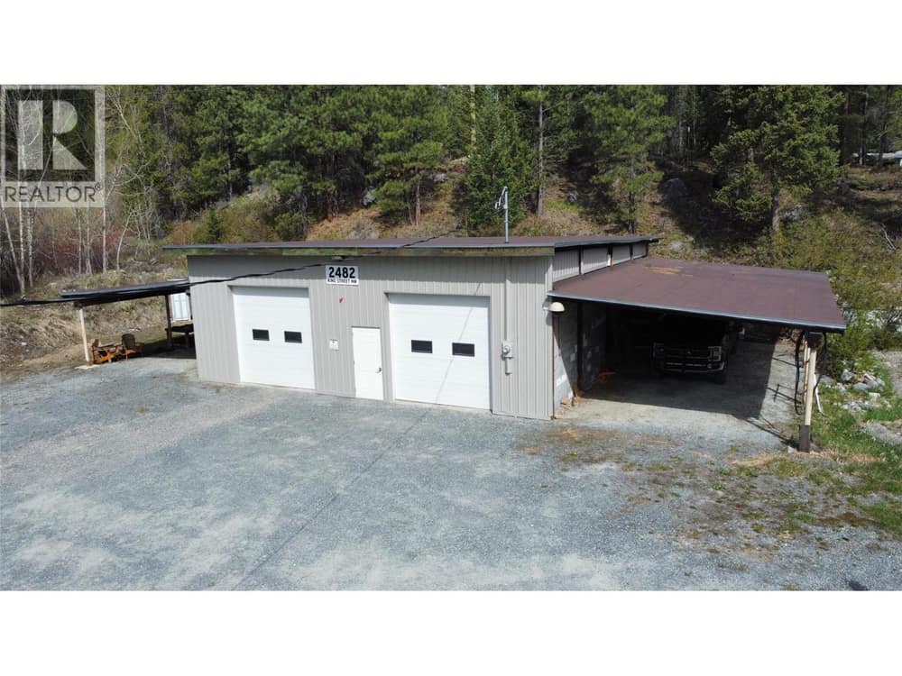 2482 King Street NW, Cranbrook