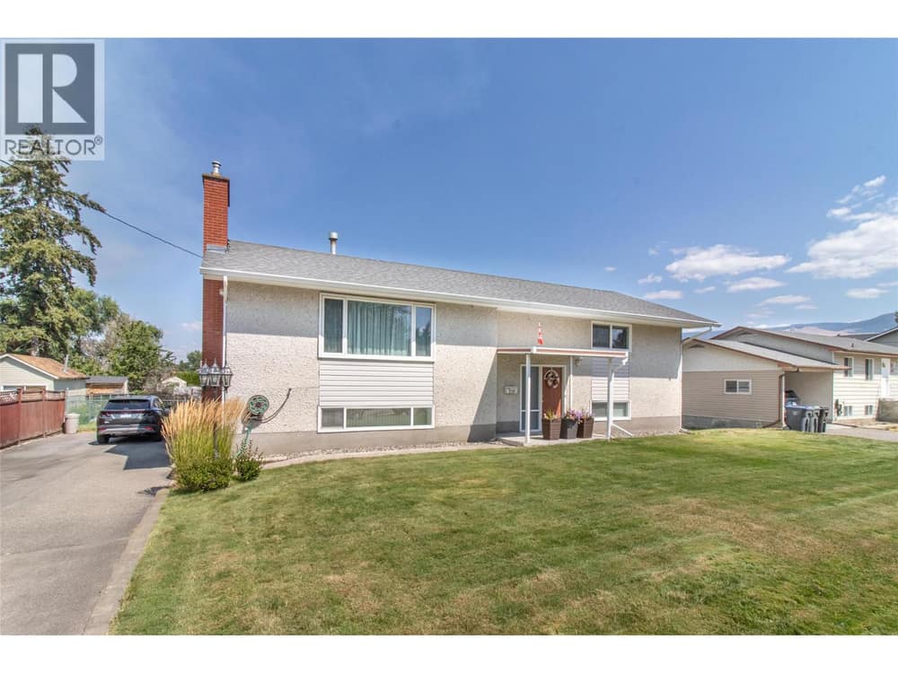 210 Wallace Road, Kelowna