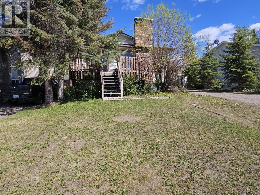 167 Sukunka Avenue, Tumbler Ridge