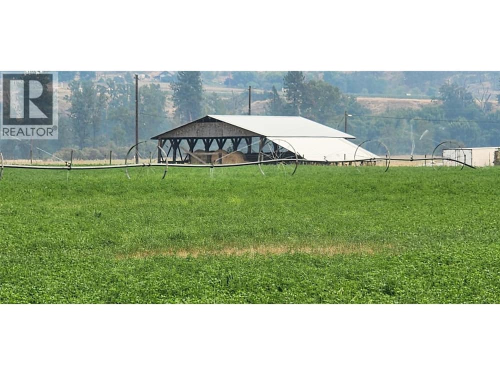 5905 Edwards Road, Grand Forks