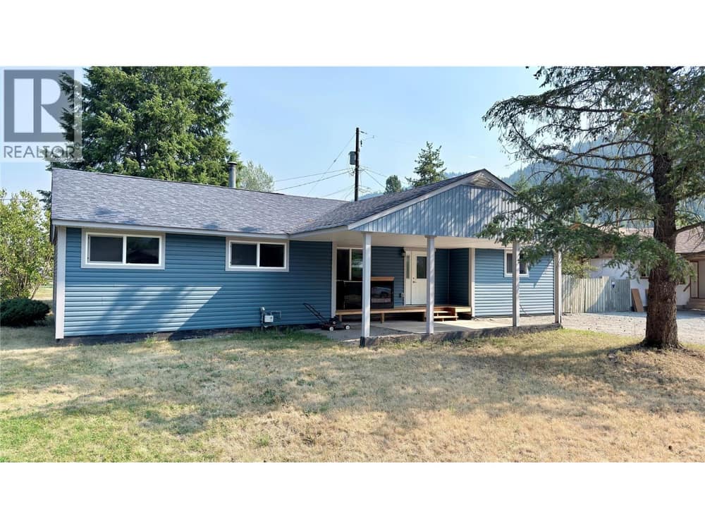 503 Woodgreen Crescent, Greenwood