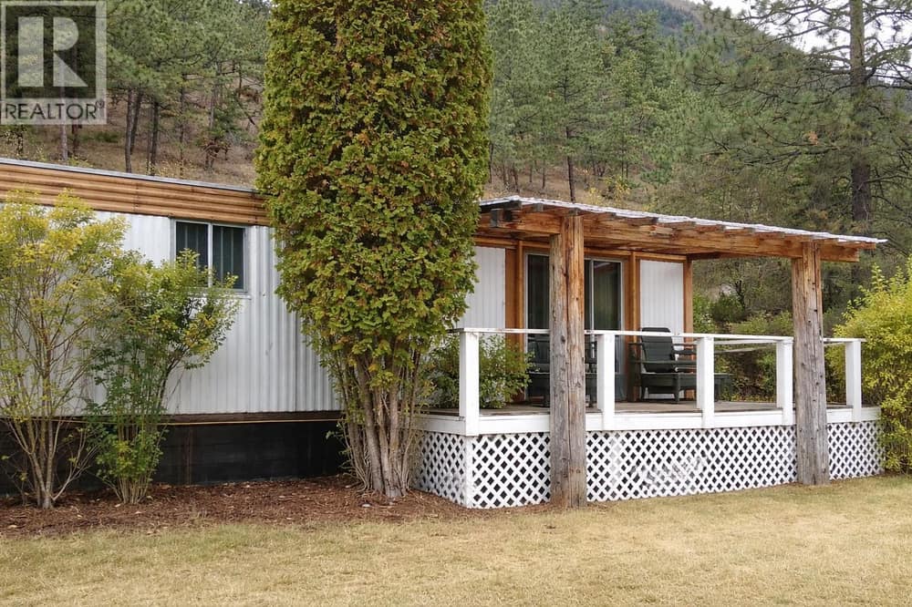 111 Hunt Road, Lillooet
